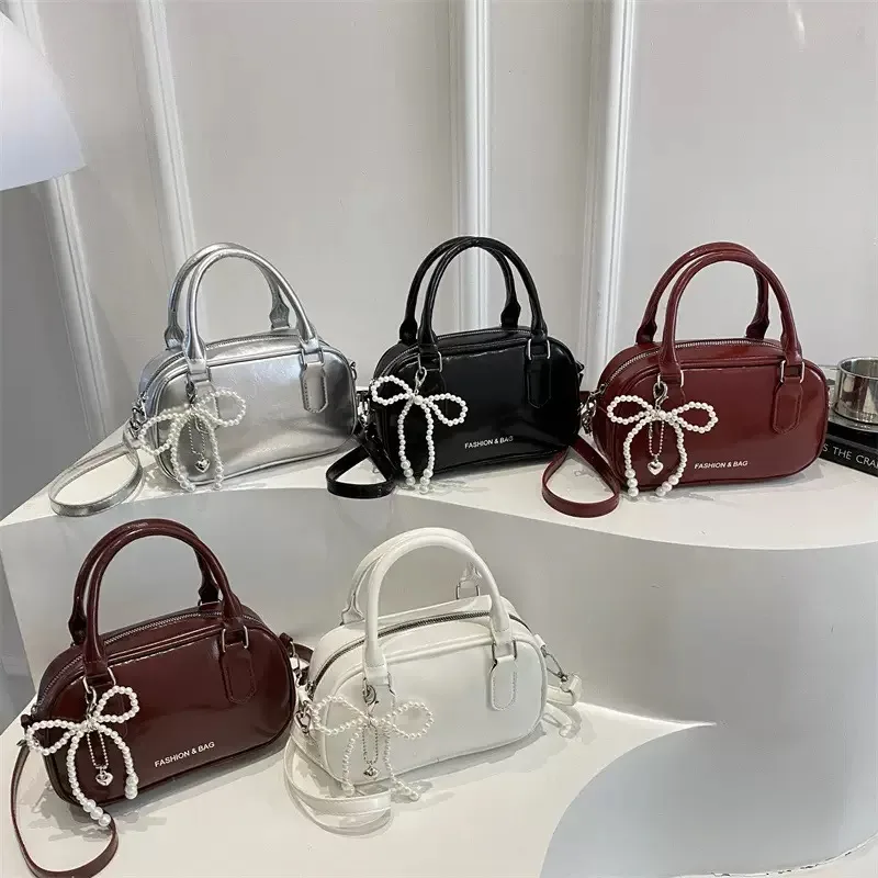 Boston bag